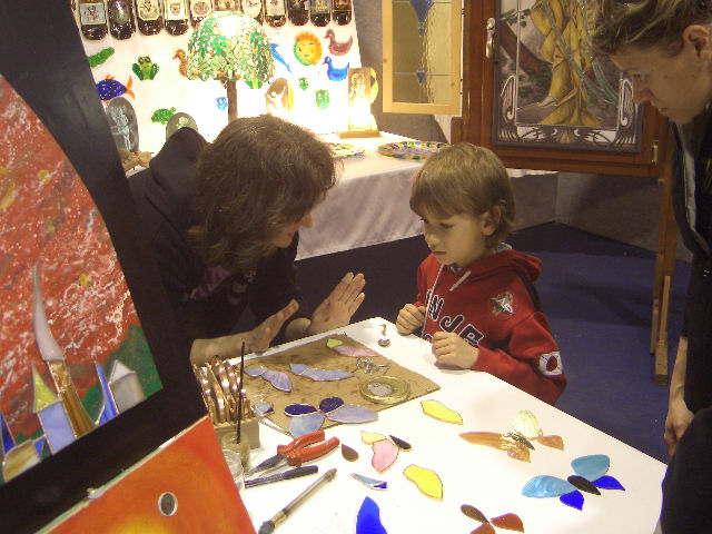 08 al lavoro dimostrazione alla fiera del bambino a Malpensa